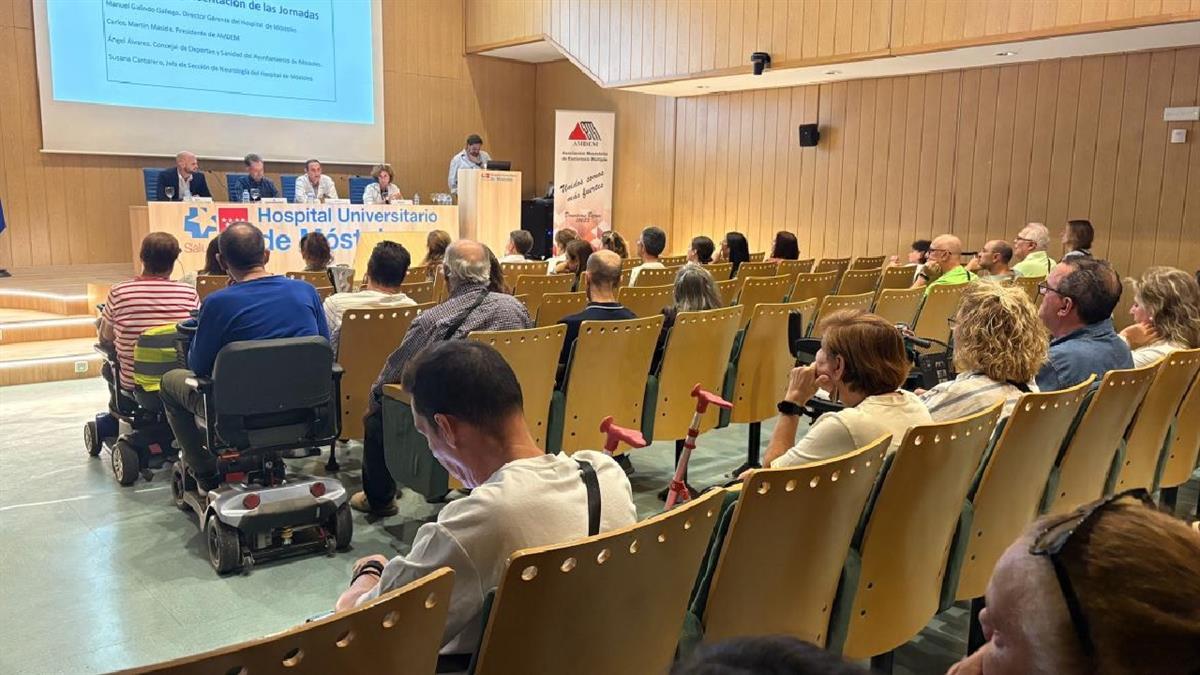 Desde el hospital han querido abordar aspectos de investigación, cuidados de enfermería y ejercicio físico 