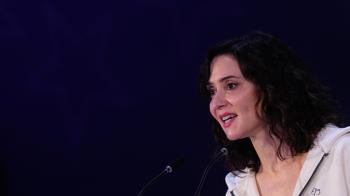 La presidenta de la Comunidad de Madrid se pone a disposición de las zonas afectadas por las borrascas