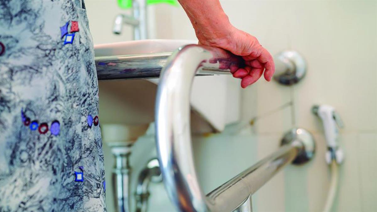 Para realizar adaptaciones domiciliarias, para personas que tienen dificultad para desenvolverse en su medio habitual