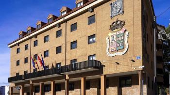 El Ayuntamiento concederá subvenciones para mejorar la sostenibilidad, digitalización y seguridad de los centros empresariales