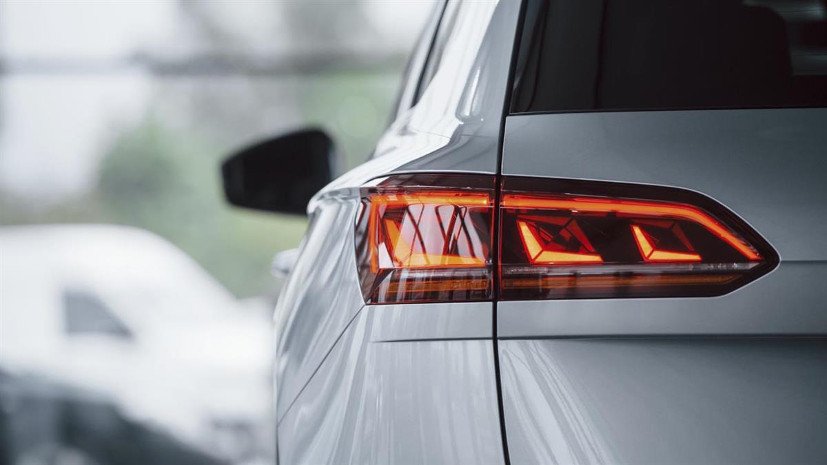 Se podrán recibir 6.000 euros por la adquisición de un vehículo nuevo CERO emisiones y 3.000 por uno ECO