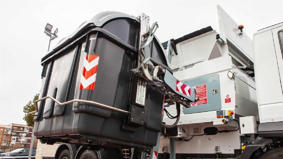 El nuevo contrato de recogida de residuos, dotado con 116 millones de euros, está avanzado y su proceso finalizará a mediados de junio