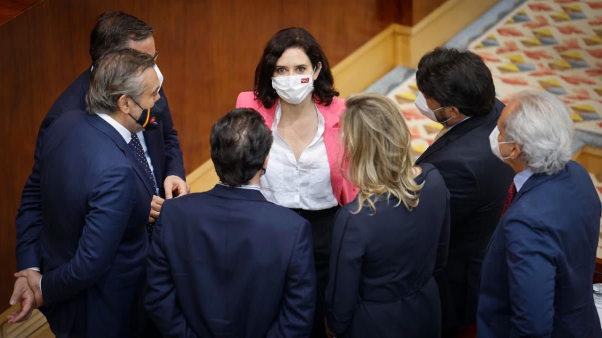 Un gobierno de nueve consejeros y continuistas