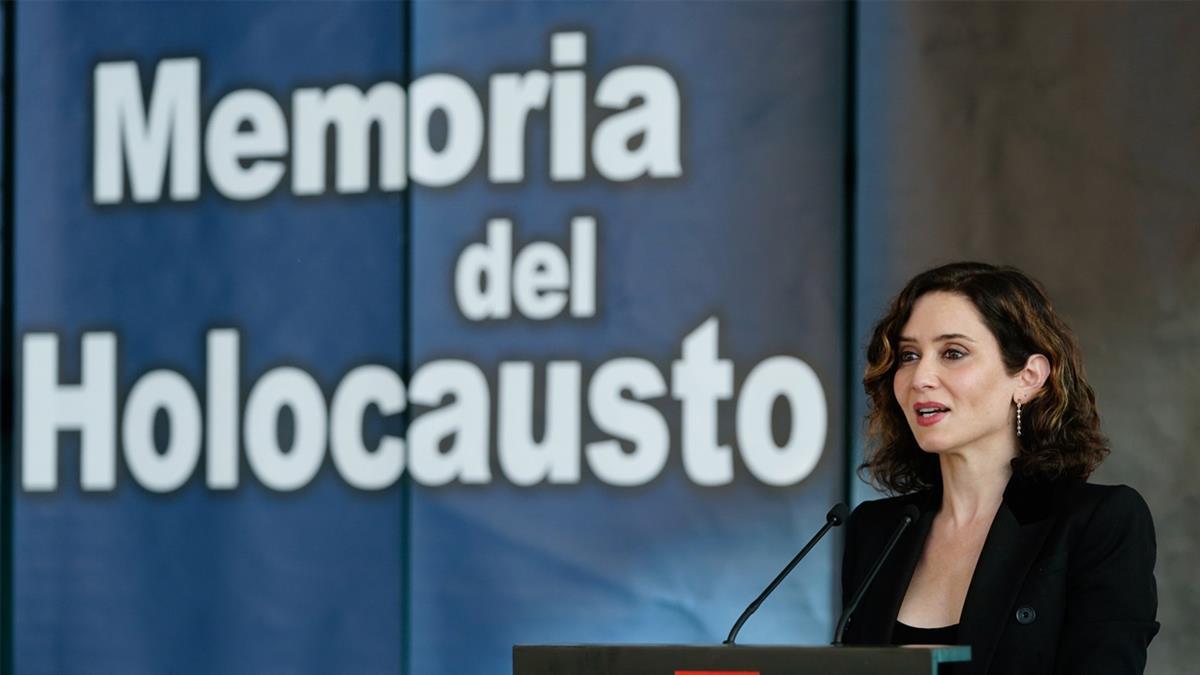 La presidenta advierte de que el fascismo, el comunismo y el nacionalismo “son las tres caras más siniestras del totalitarismo en el siglo XXI”