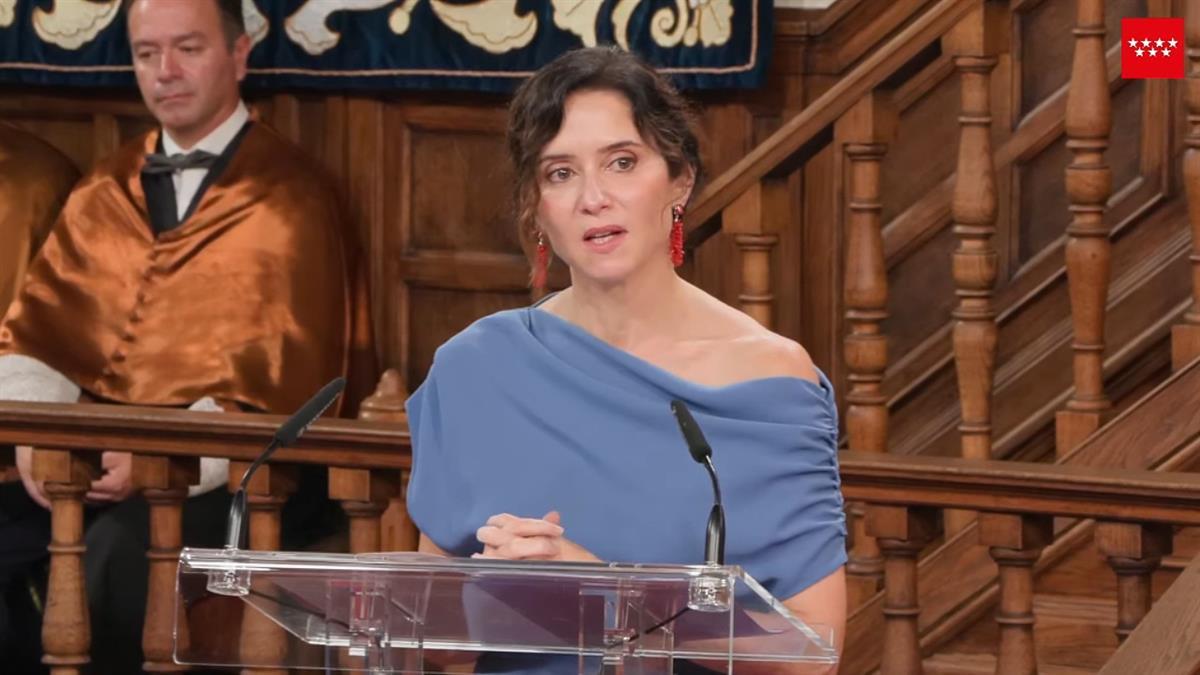 La presidenta de la Comunidad de Madrid elogia el modelo universitario de la región en la apertura del curso académico