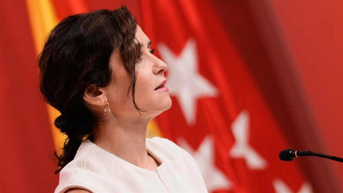 La presidenta de la Comunidad de Madrid menciona a Navarra y el País Vasco