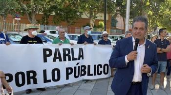 El alcalde parleño, Ramón Jurado, afirma que es una “falta de respeto a los vecinos” que la presidenta solo acuda a la ciudad para actos de su partido