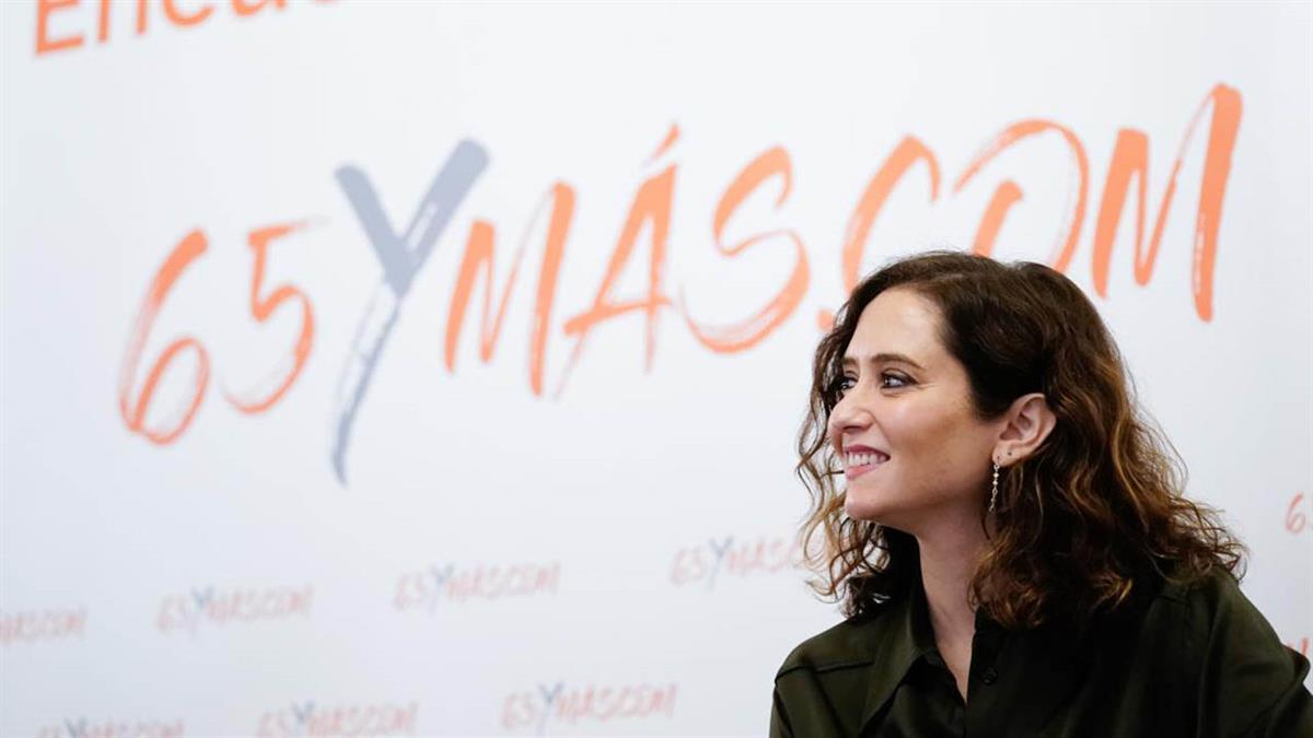 La presidenta ha compadecido en el desayuno de la Longevidad celebrado hoy y ha propuesto medidas