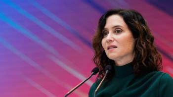 La presidenta de la Comunidad de Madrid critica la "ley del silencio" que "ha impuesto" el Gobierno de Sánchez