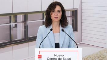 La presidenta de la Comunidad de Madrid anuncia un nuevo plan de salud mental para la región y el refuerzo del sistema de prevención del suicidio