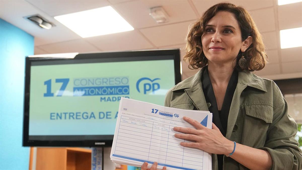 Ayuso presenta los avales para presidir el PP de Madrid | SoyDe