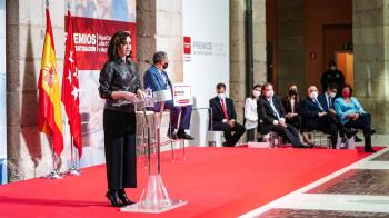 La presidenta ha entregado los premios de investagación