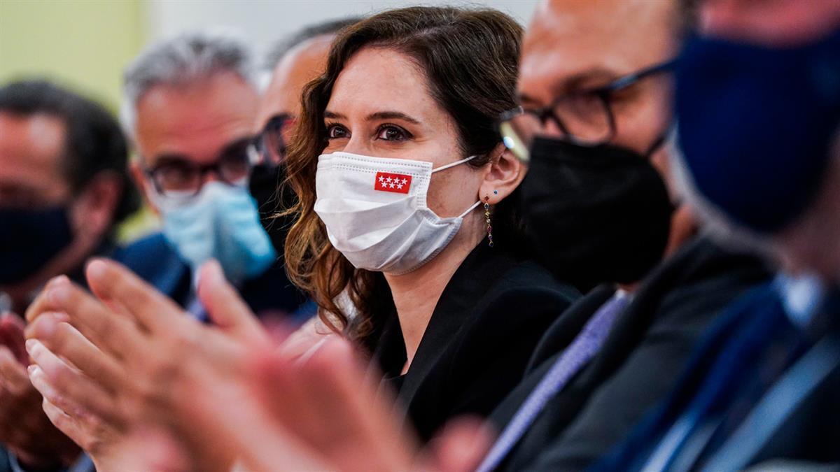 La presidenta ha compartido este premio con toda “una Comunidad que permaneció en pie en tiempos extraordinariamente duros y que hoy mantiene su pulso más vivo que nunca”