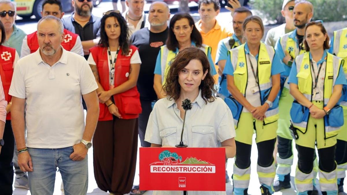 La presidenta asegura que los trabajos de reconstrucción tras los incendios "ya son una realidad"