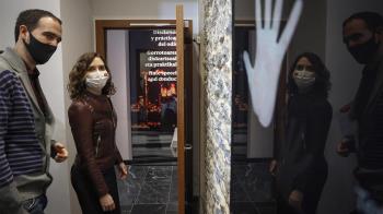 La presidenta ha aprovechando para ir al Centro de Víctimas del Terrorismo