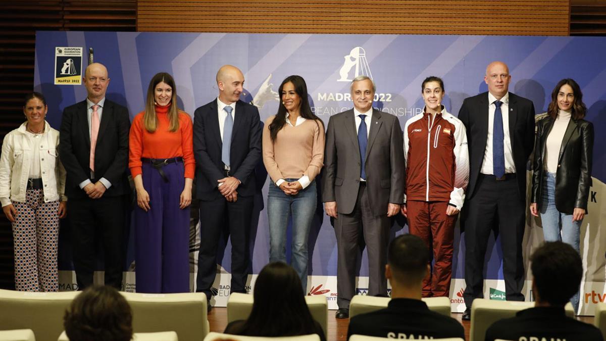 La vicealcaldesa, Begoña Villacís, y la concejala delegada de Deporte, Sofía Miranda, han participado en la presentación de este evento deportivo