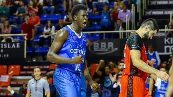 El malíense sufre una rotura del ligamento cruzado anterior y del menisco externo de la rodilla derecha