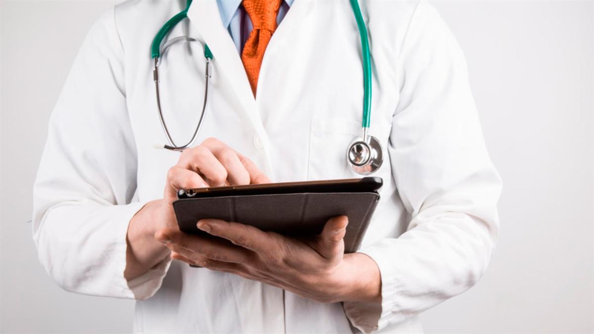 Con ello, se espera reducir la carga burocrática a la mitad en Atención Primaria