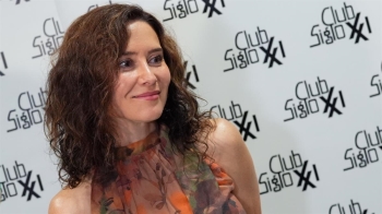 Isabel Díaz Ayuso celebra los buenos resultados del Gran Premio y lanza una perla ante la ausencia del Gobierno central