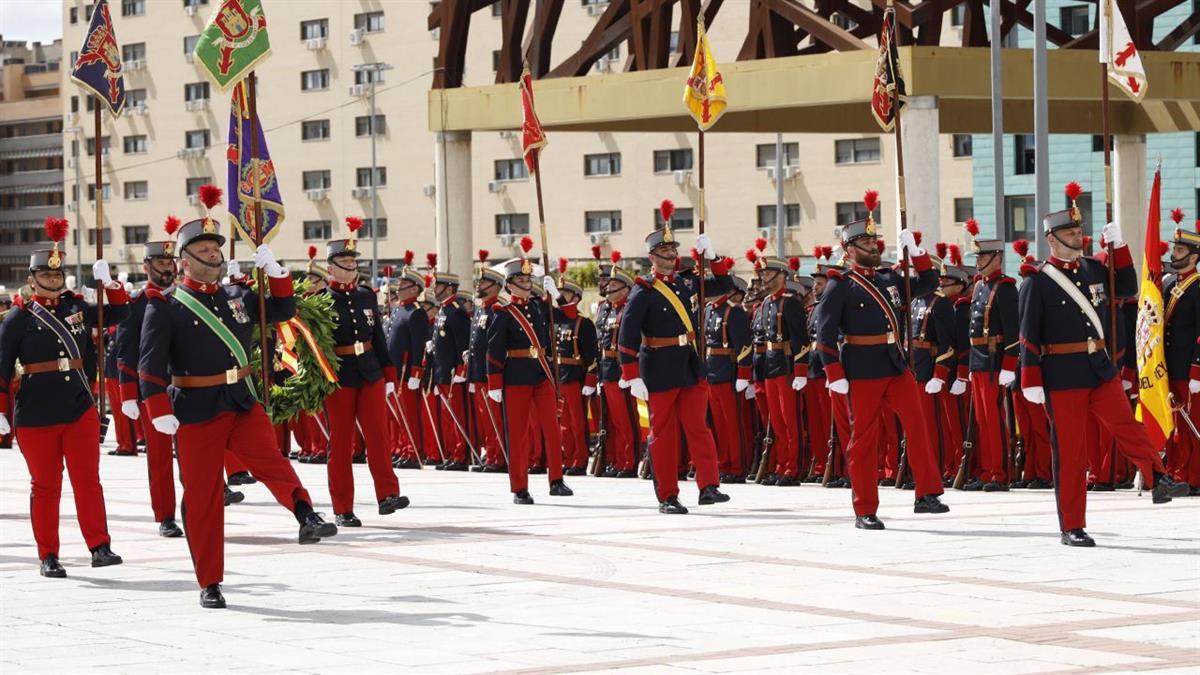 Este acto solemne contó con la participación de 400 personas y 200 invitados