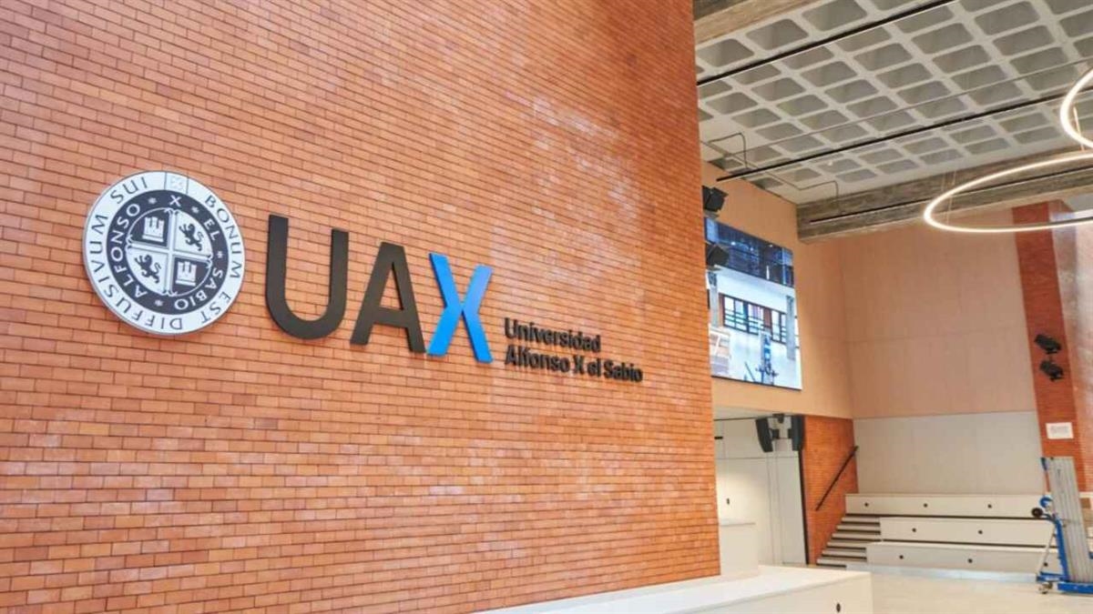 El Ayuntamiento abre el plazo para la solicitud de becas en la UAX 