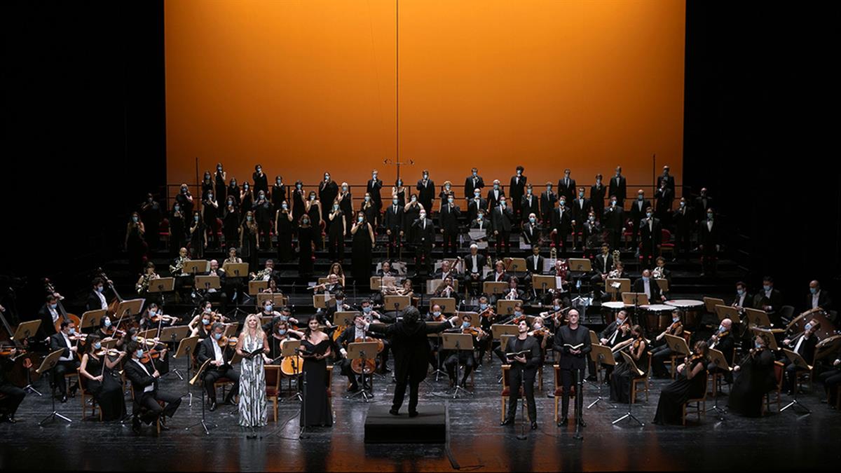El 17 de diciembre, en el Auditorio Nacional, con la inmortal Novena Sinfonía de Beethoven