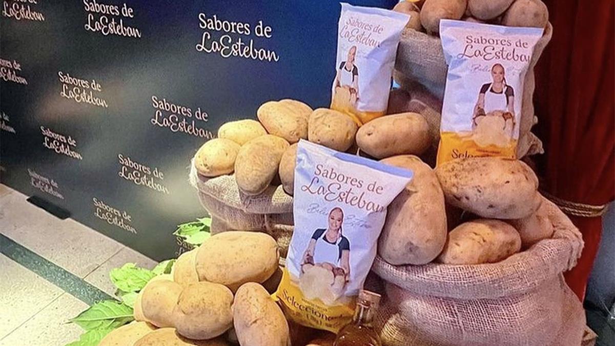 La colaboradora televisiva aumenta su marca propia, "Sabores de la Esteban", que ya contaba con gazpacho y salmorejo 