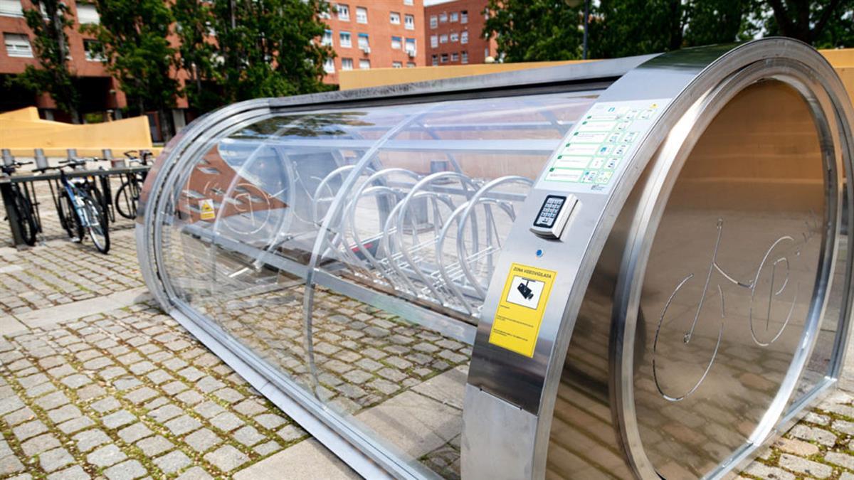 El aparcamiento gratuito dispone de 10 plazas que se pueden utilizar descargando la App PVerde
