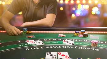 Juegos de cartas más populares que se pueden encontrar, tanto en los casinos de tierra como en los que visitamos online