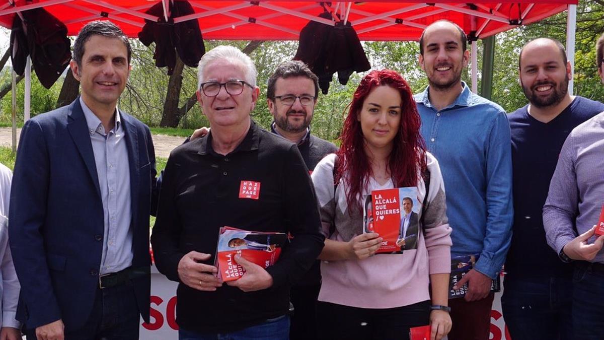 La concejala socialista renuncia a su acta de concejala para seguir apoyando al partido desde otro frente