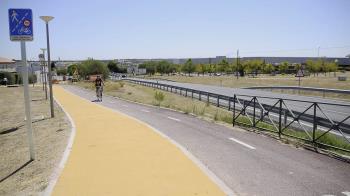 El Ayuntamiento ha mejorado la senda que une la calle Monteamor y la avenida Condesa de Chinchón