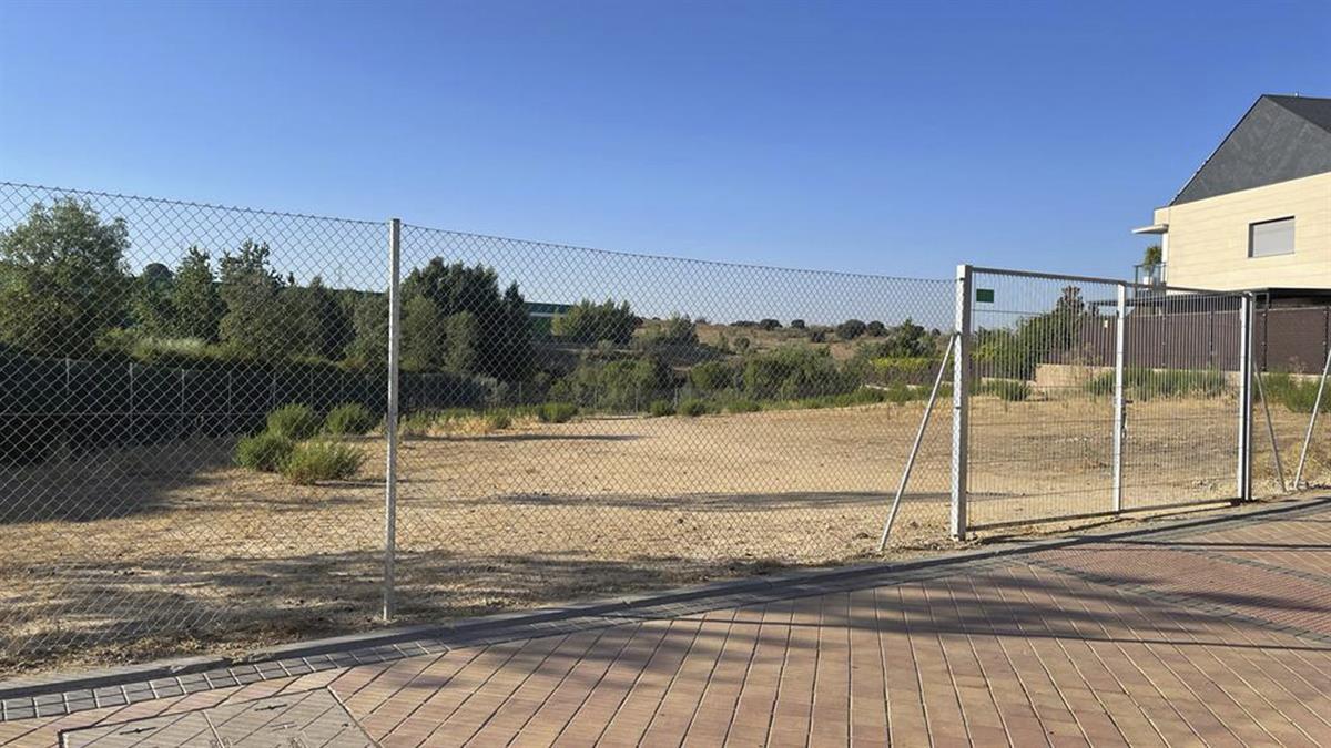 Se ha vallado un total de 9779 metro lineales