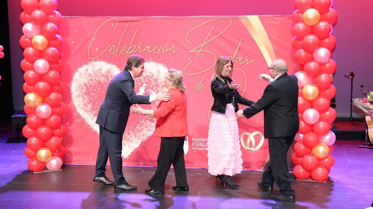 El Ayuntamiento organiza su tradicional gala de San Valentín para homenajear a los matrimonios que cumplen medio siglo de unión