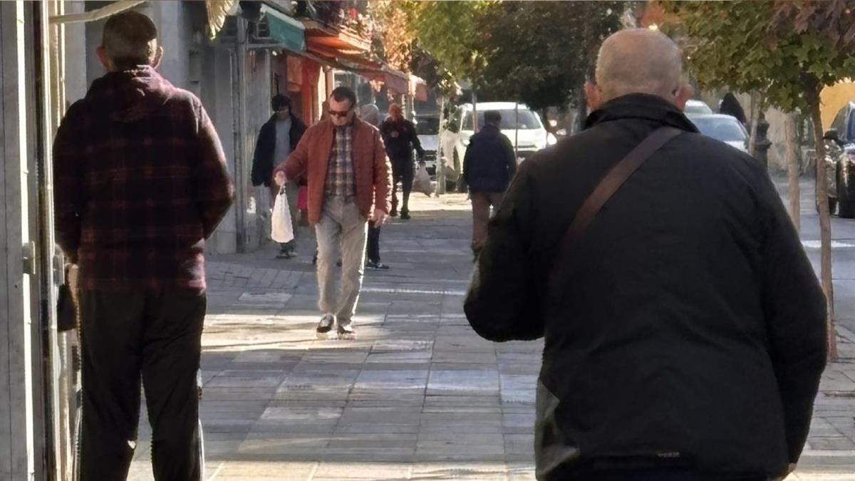 Puedes reducir un 75 % de la variable y un 100 % con local vacío