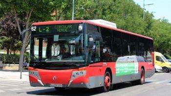 Es una medida adoptada para fomentar el uso del transporte público, tras el acuerdo de financiación alcanzado entre el Ayuntamiento de Fuenlabrada y el Consorcio Regional de Transportes y la bonificación del Gobierno central 
