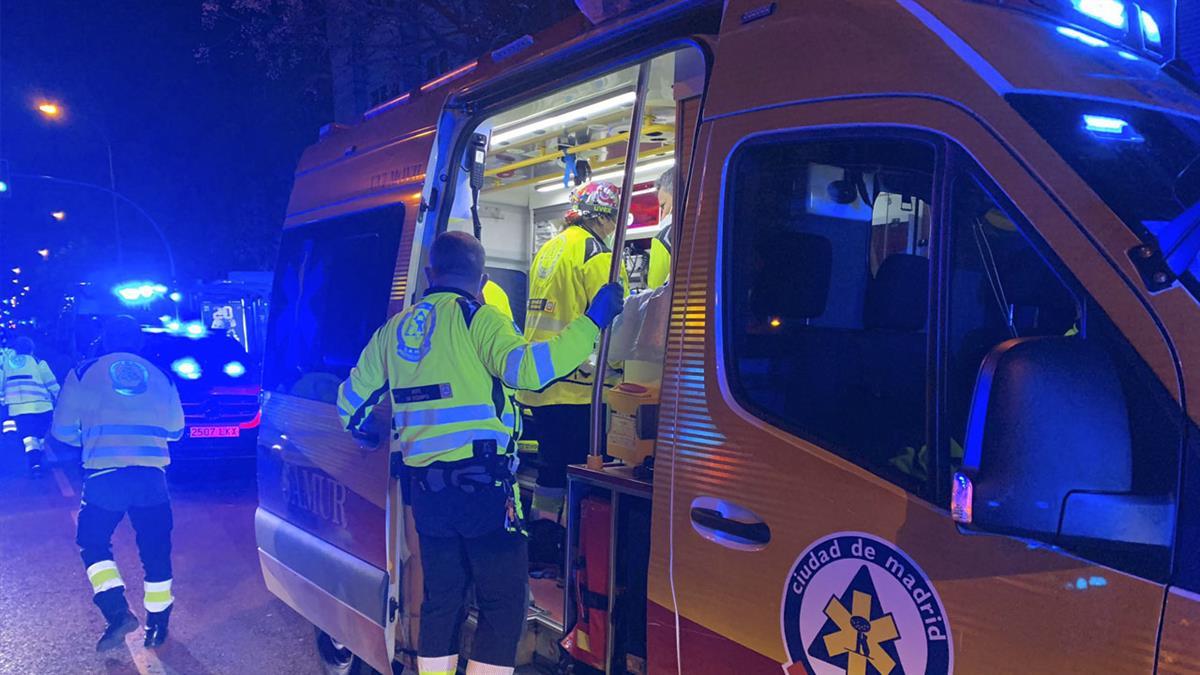 La víctima ha sufrido la semiamputación de su brazo y varias heridas