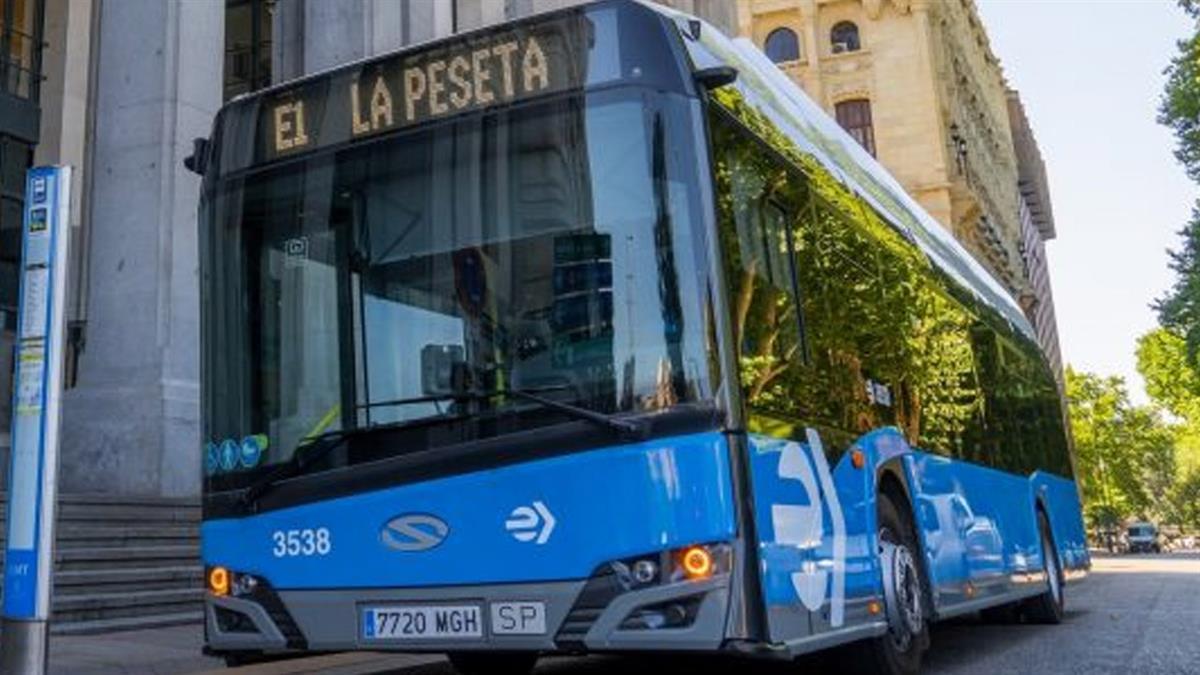Viajar en EMT será gratuito con el inicio de las clases