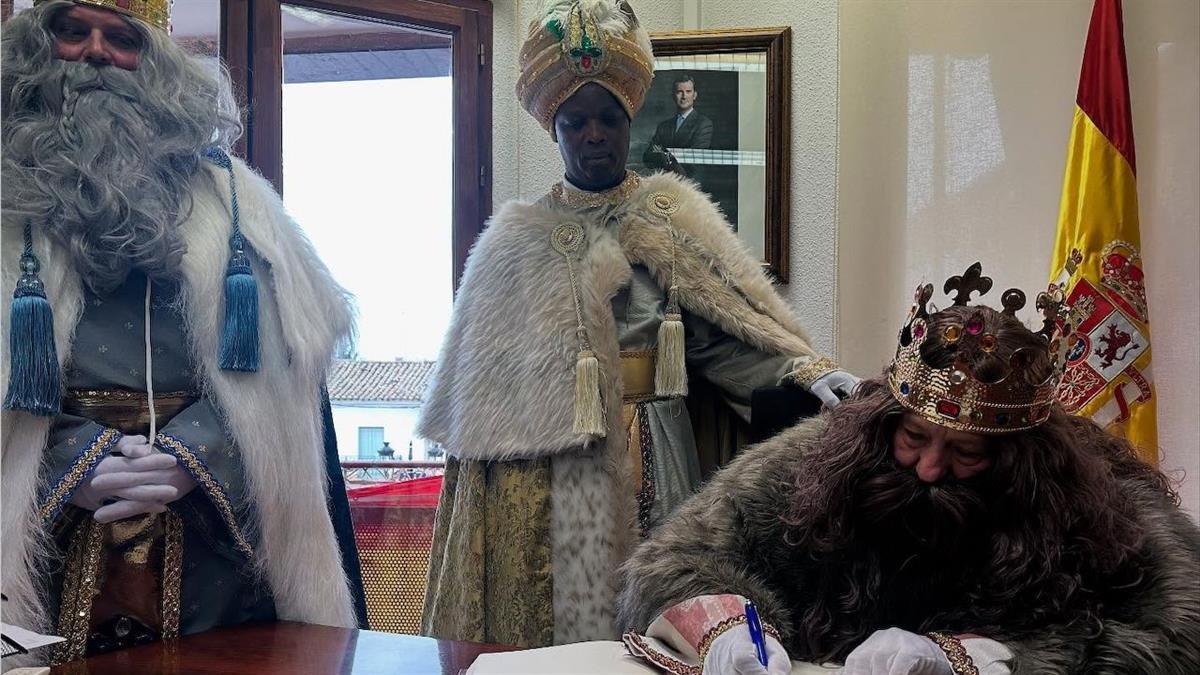 Se destinarán 6.000 euros para que las entidades se sumen a las celebraciones y reciban subvenciones entre 300 y 600 euros