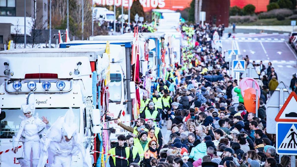 El desfile se inspira en historias del celuloide
