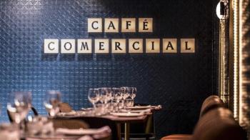 Café Comercial presenta "la casa de todos", un libro de anécdotas, memorias y secretos de los 132 años de historia de este emblemático lugar 