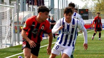 El conjunto ha anunciado la salida del entrenador del primer equipo 