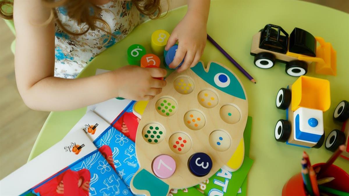 Los campamentos urbanos ofrecen a las familias una alternativa en vacaciones