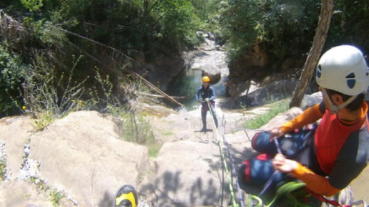 El Ayuntamiento ofrece 350 plazas para campamentos de verano en la cornisa cantábrica
