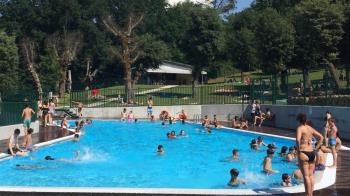 Concilia y disfruta con un campamento de lo más aventurero en Muiños