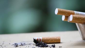 La iniciativa incide en la prevención entre los jóvenes y ofrece información para desvincularse del hábito de fumar