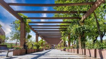 La iniciativa "Comercios Mágicos" ofrece un espacio temático al aire libre con casetas y actividades