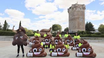 Se repartirán folletos, carteles y dispensadores con bolsas, y habrá un vídeo explicativo