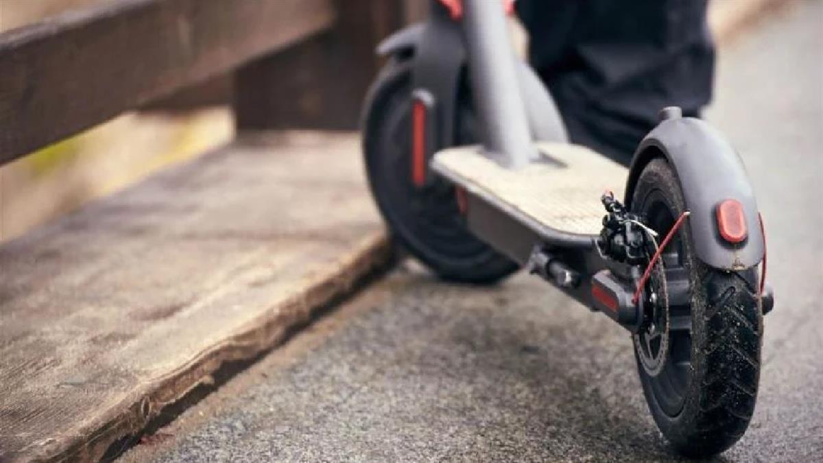 Campaña de Policía Local en Ciempozuelos sobre el uso de patinetes eléctricos
