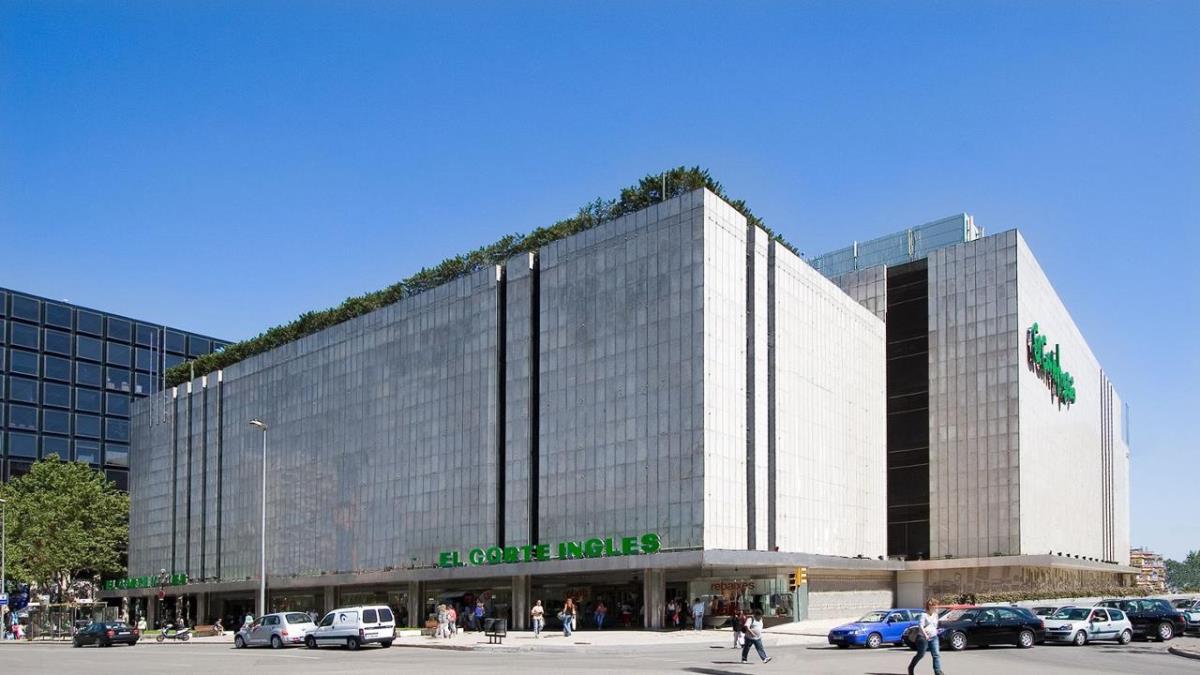 El enlace enviado por WhatsApp ofrece regalos en nombre de la compañía por un 80 aniversario