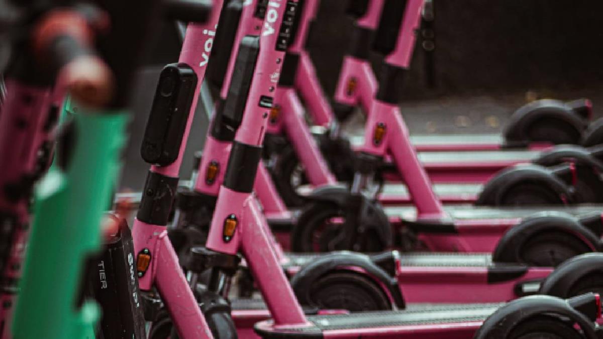 La Policía Local quiere así prevenir accidentes de tráfico en las zonas peatonales